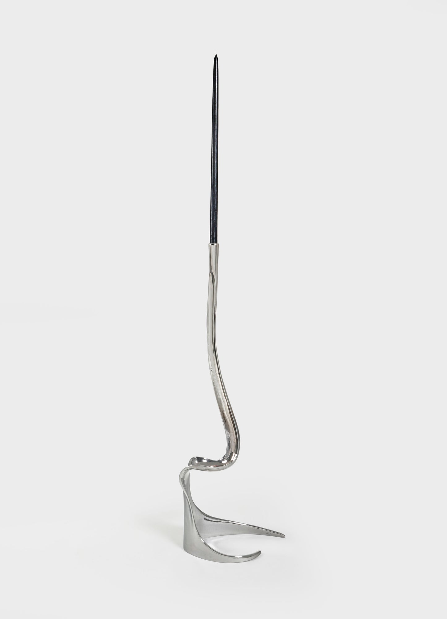 Cobra Nickel Candle Stand