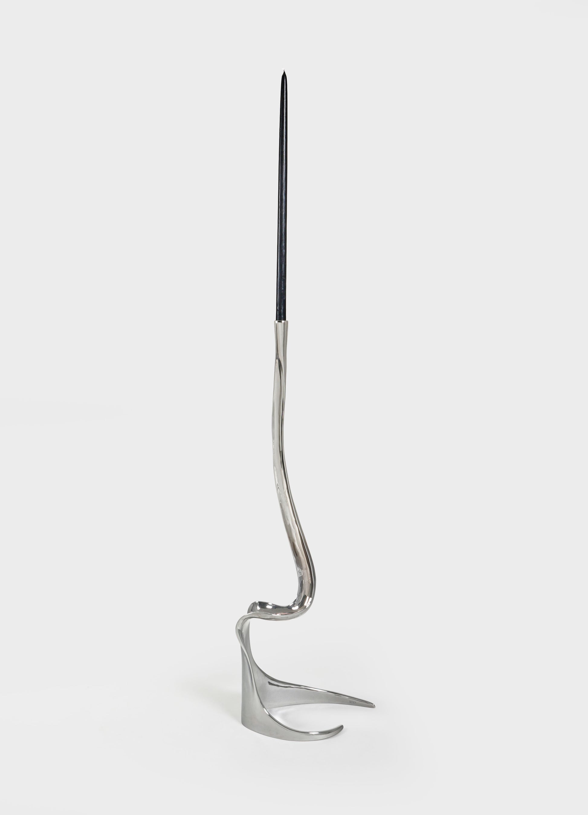 Cobra Nickel Candle Stand