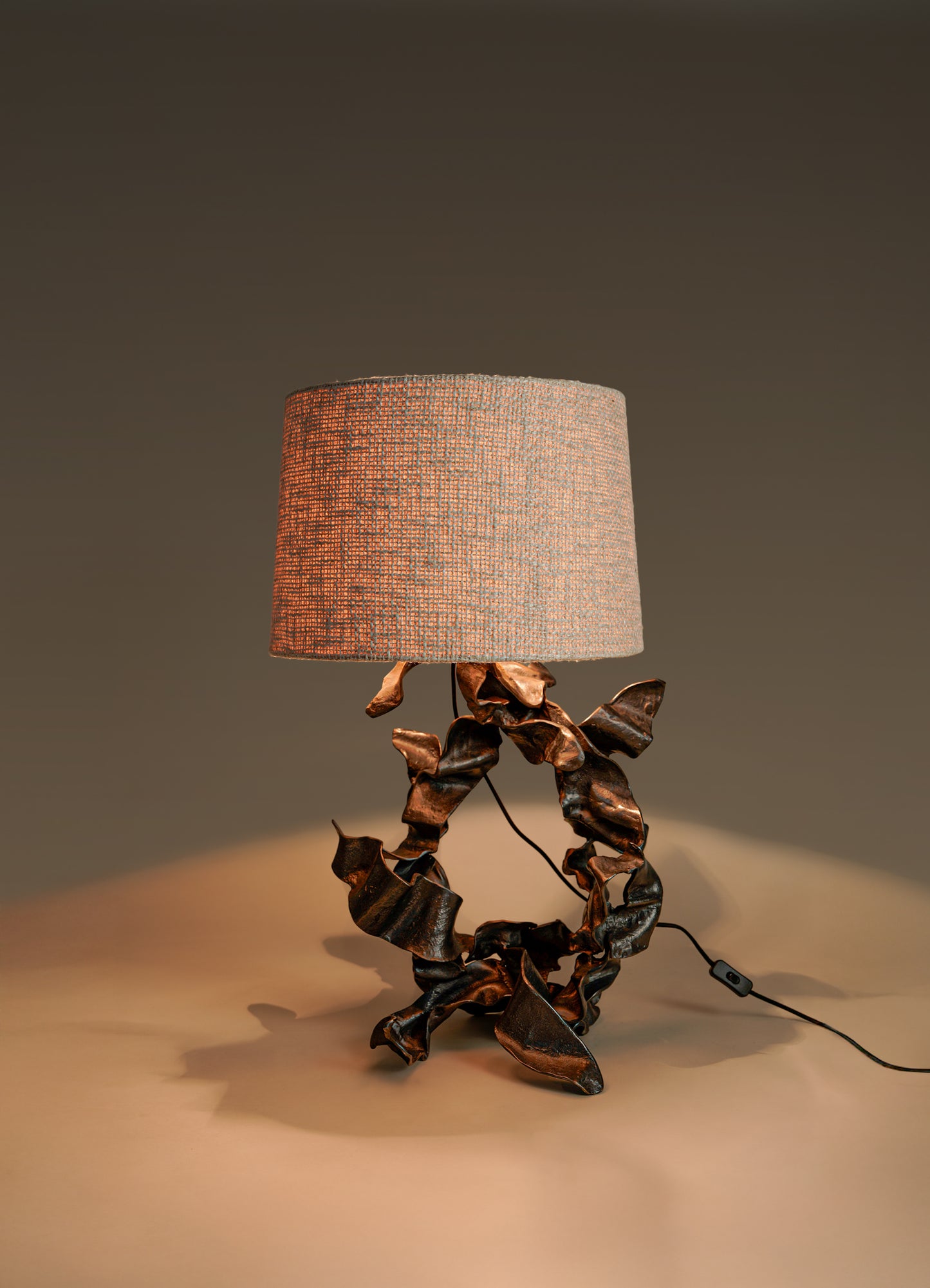 Hundred Petal Rose Bronze Table Lamp