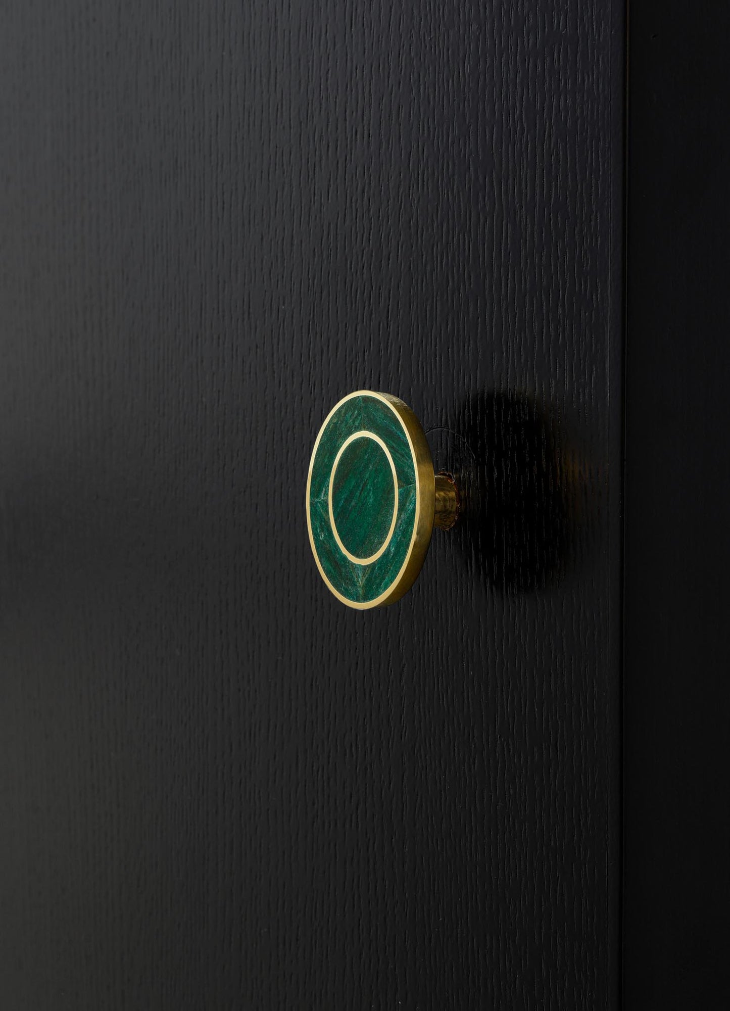 Regal Green Knob Large