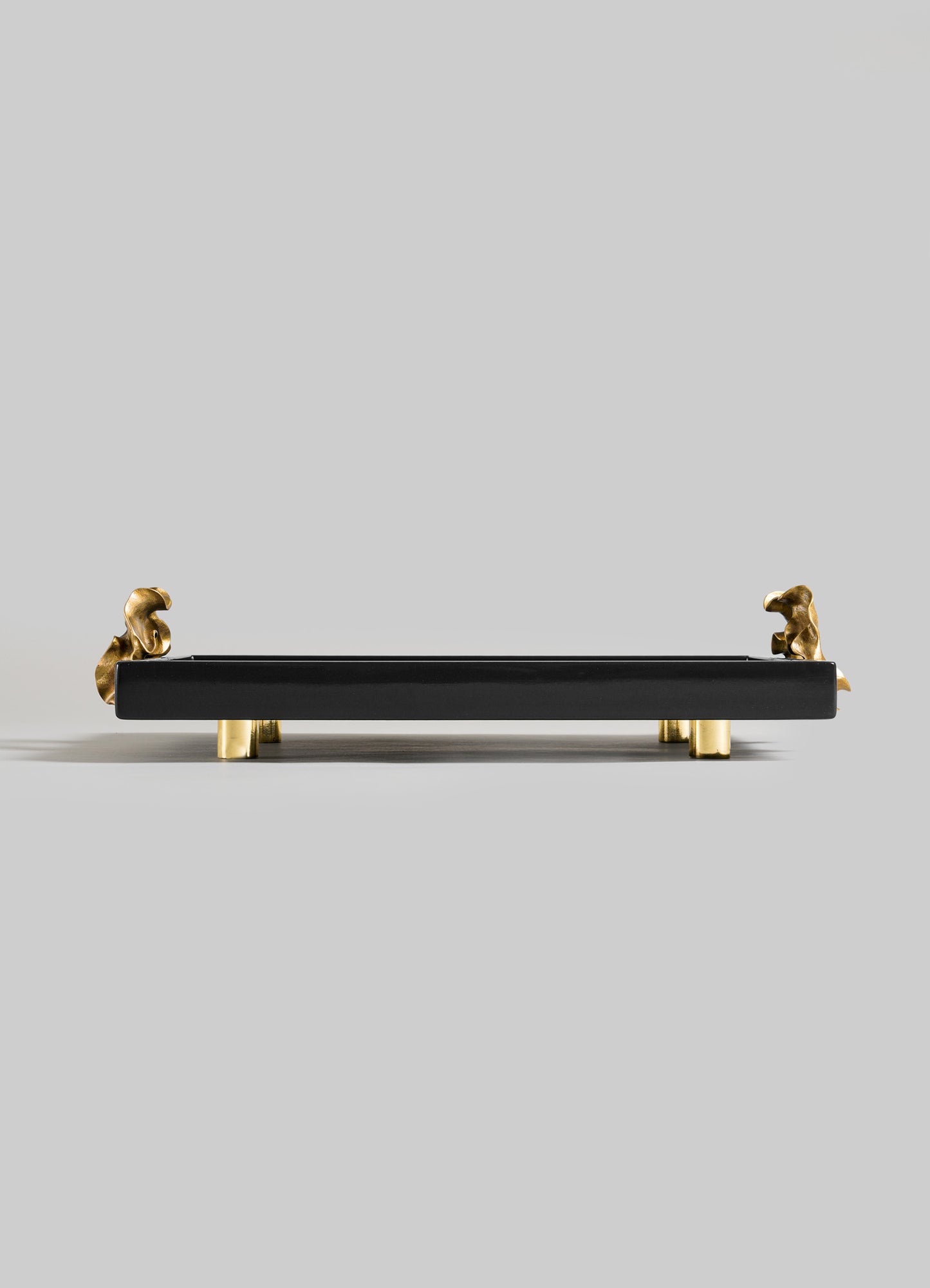 Saffron Black Towel Tray