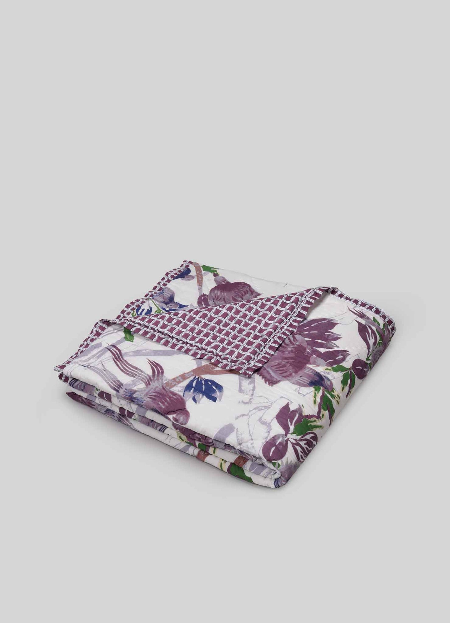 Tree Full Of Parrots Plum Single Quilt