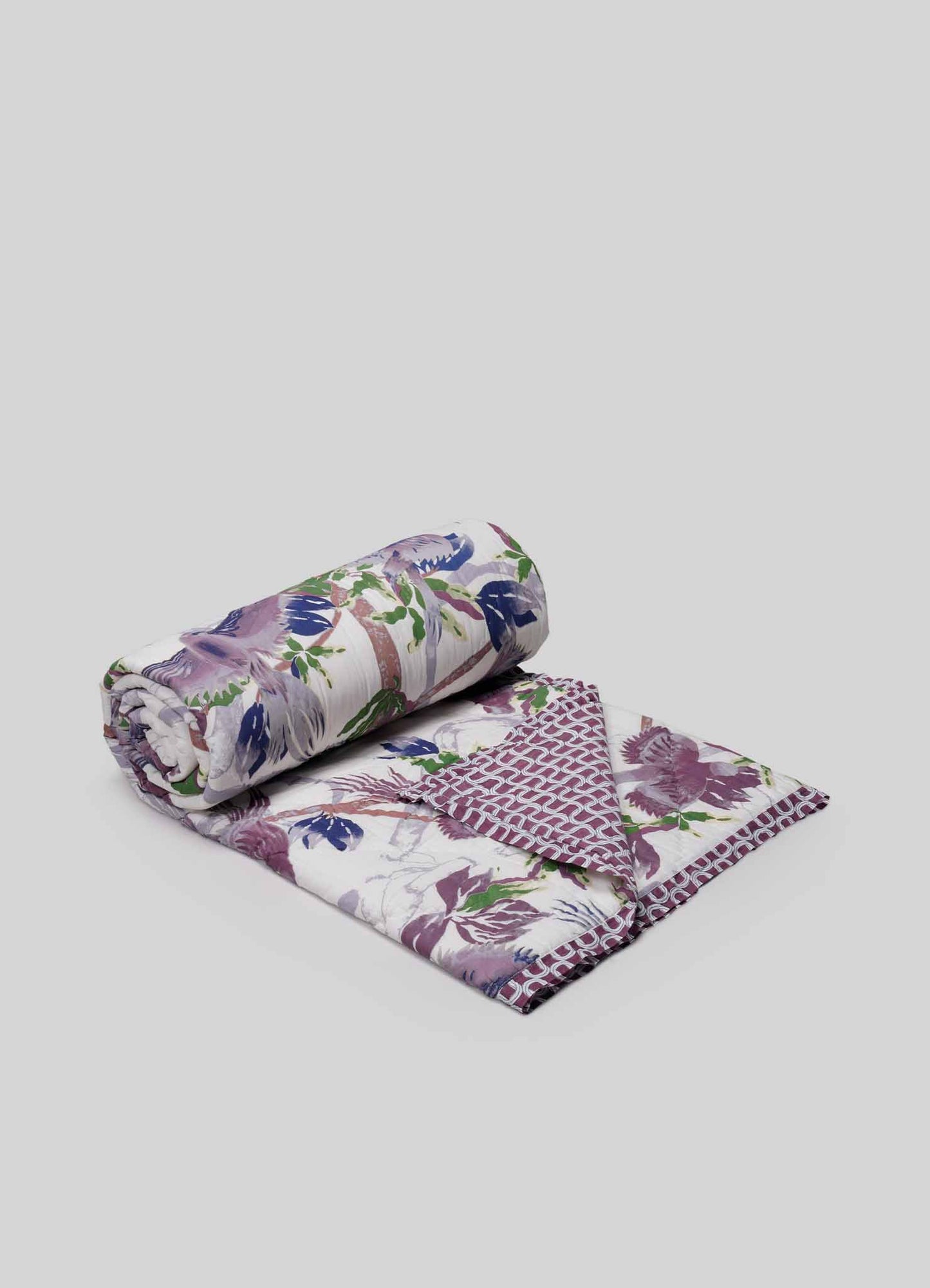 Tree Full Of Parrots Plum Single Quilt