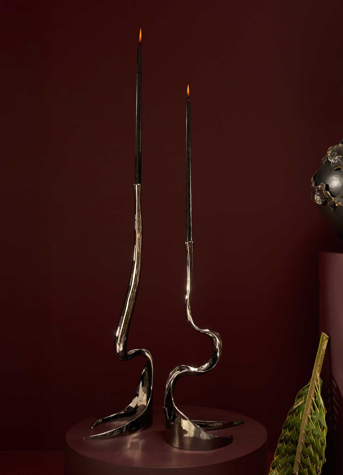 Cobra Nickel Candle Stand