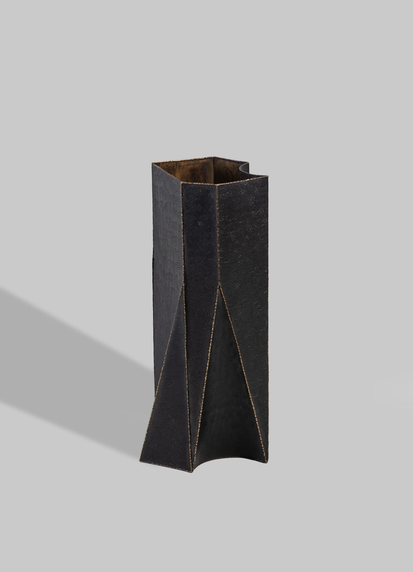 Jantar Mantar Small Vase