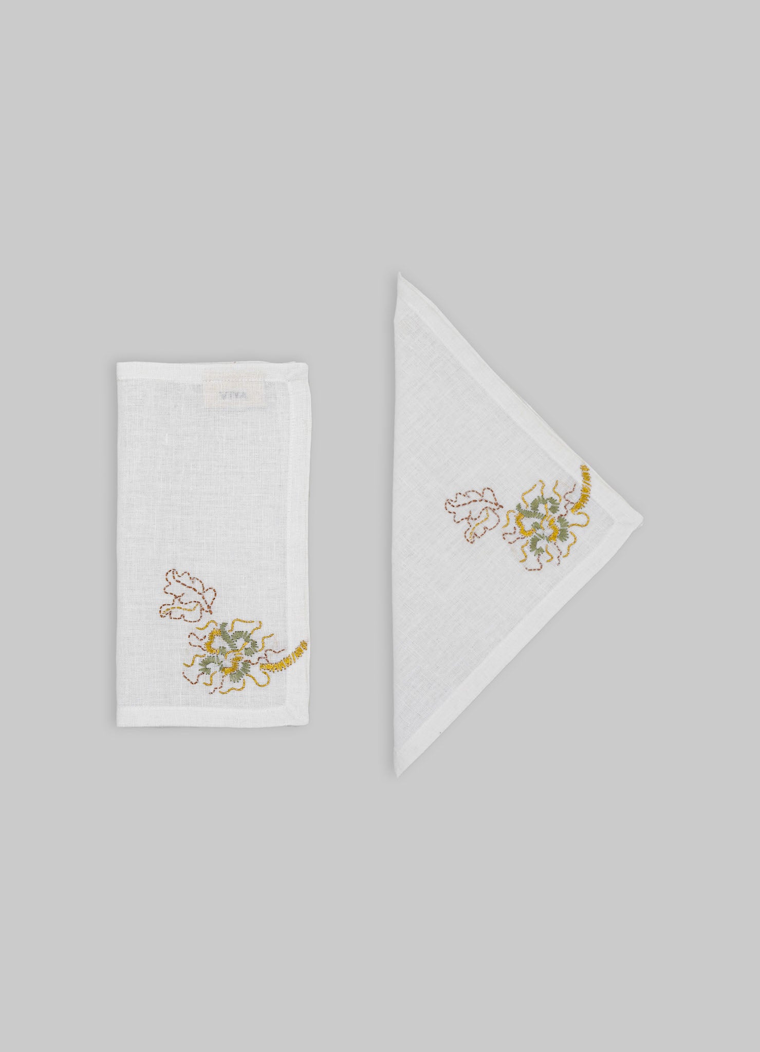 luxury cocktail beverage napkins viya gold & white