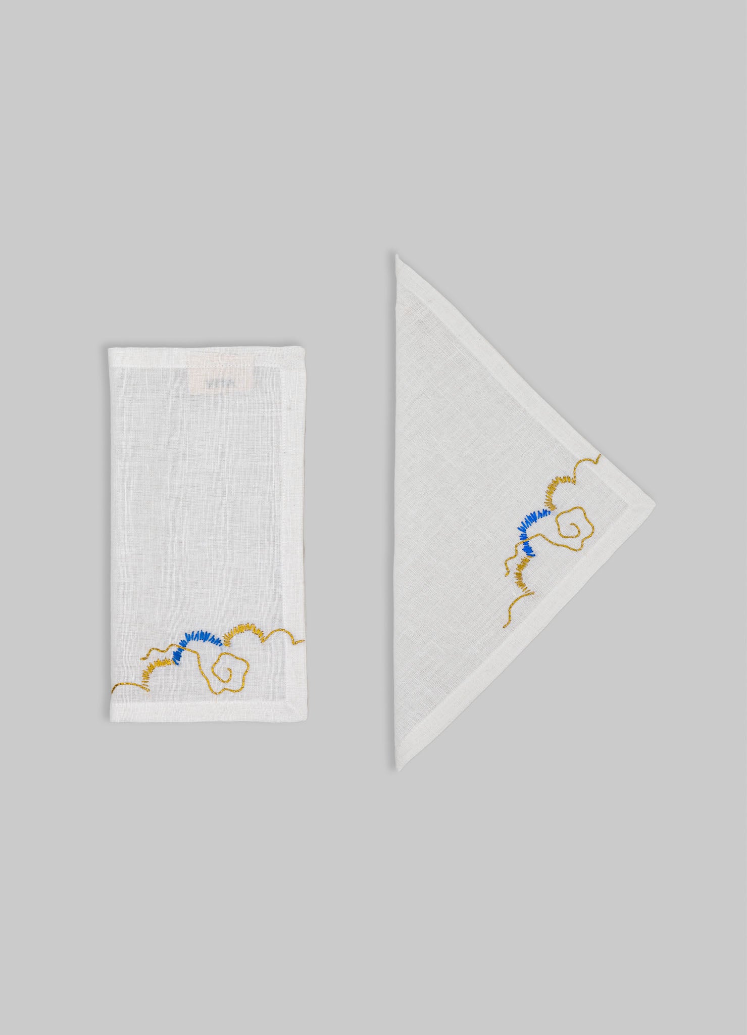 luxury cocktail beverage napkins viya gold