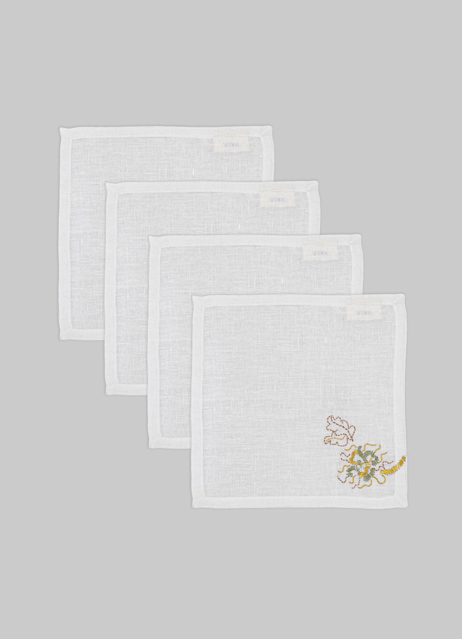 luxury cocktail beverage napkins white & gold