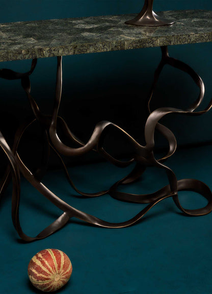 Viya Luxury Console